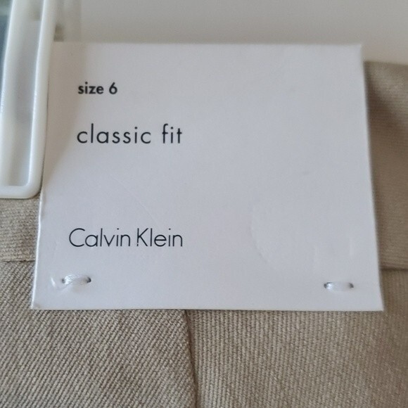 NWT CALVIN KLEIN CLASSIC FIT TAN PANTS SIZE 6 WIDE LEG BOOTCUT MINIMALIST - Picture 3 of 8